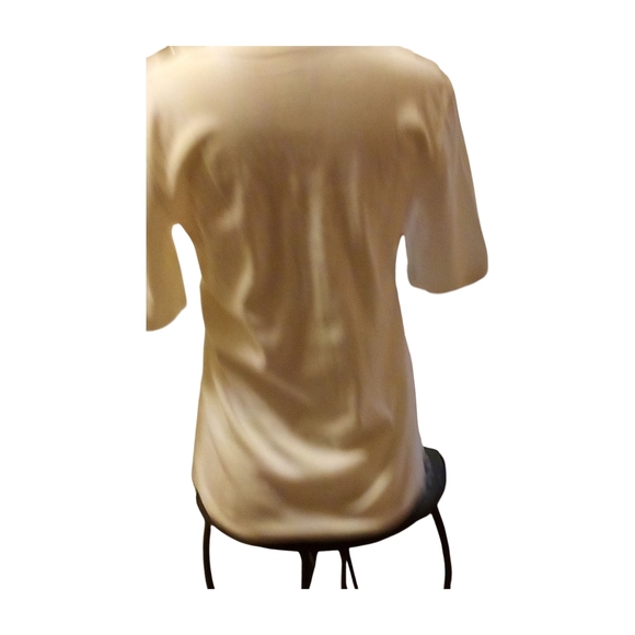 Chico's - NWT- Women's White Short Sleeve, V-Neck, Ultimate Tee, Size 1 - Picture 6 of 8